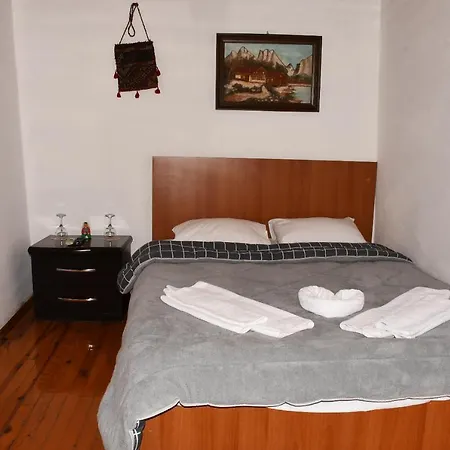 Hotel Deniss